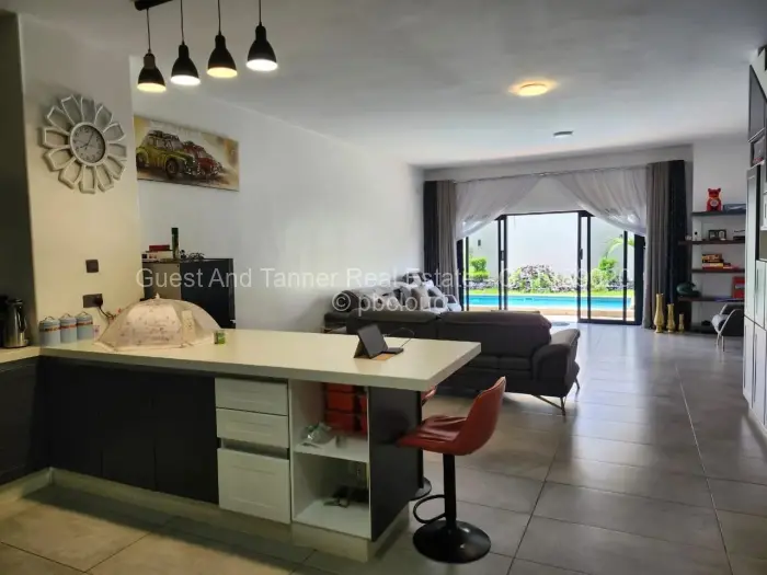 Townhouse/Cluster for Sale in Avondale, Harare