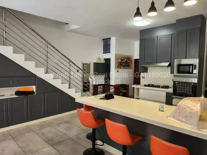 Townhouse/Cluster for Sale in Avondale, Harare