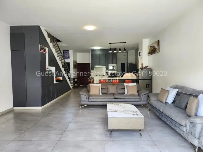 Townhouse/Cluster for Sale in Avondale, Harare