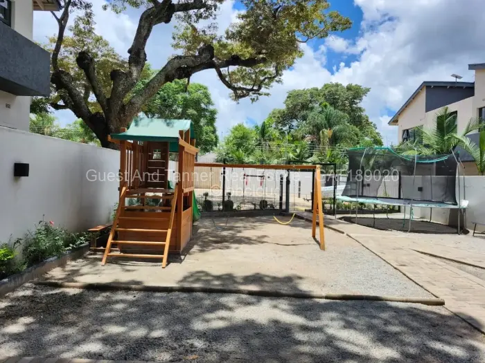 Townhouse/Cluster for Sale in Avondale, Harare