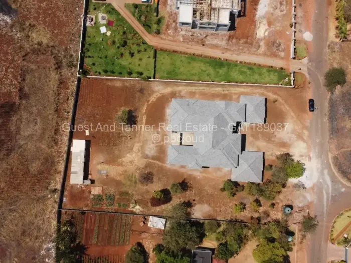 7 Bedroom House for Sale in Brookeview, Harare