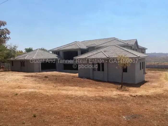 7 Bedroom House for Sale in Brookeview, Harare