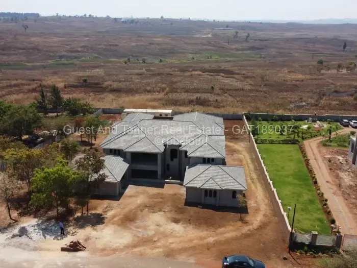 7 Bedroom House for Sale in Brookeview, Harare