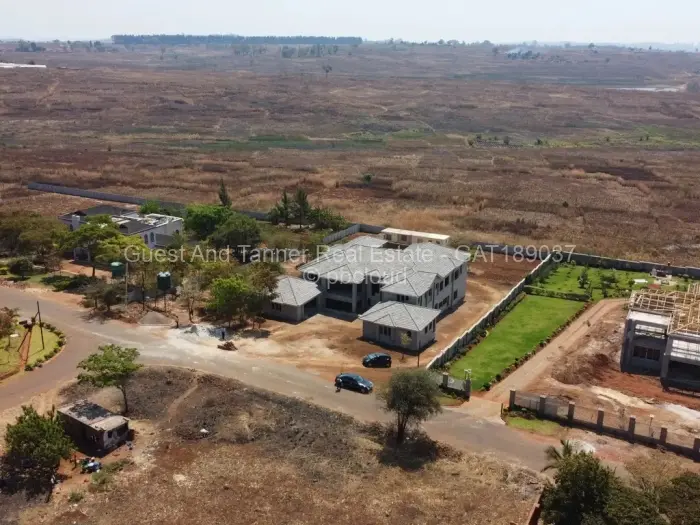 7 Bedroom House for Sale in Brookeview, Harare