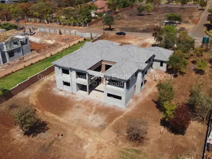 7 Bedroom House for Sale in Brookeview, Harare