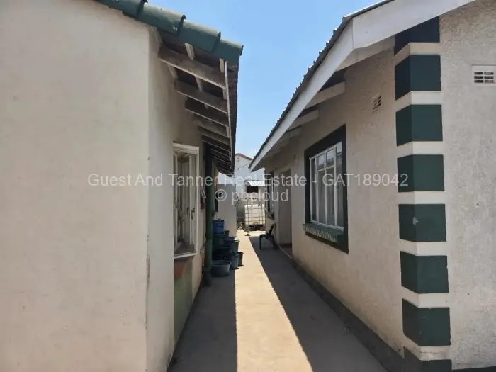 3 Bedroom House for Sale in Houghton Park, Harare