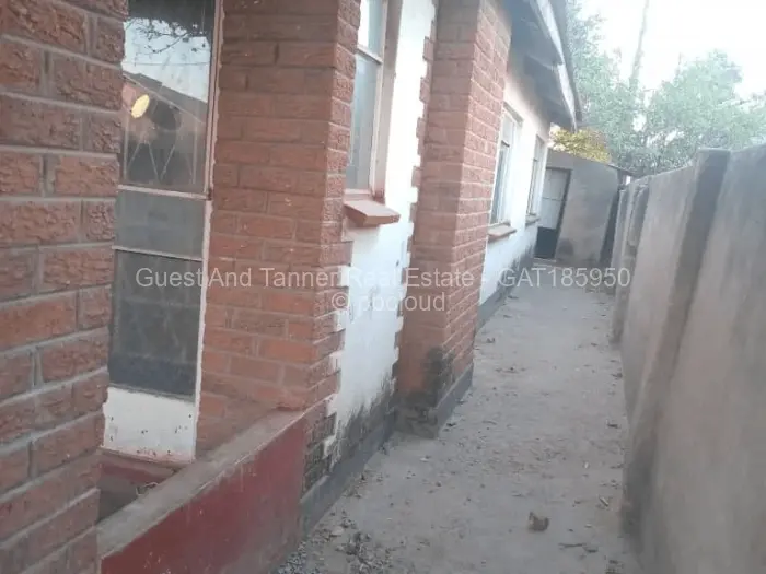 3 Bedroom House for Sale in Chitungwiza, Chitungwiza