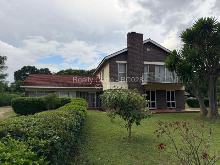 5 Bedroom House for Sale in Highlands, Harare