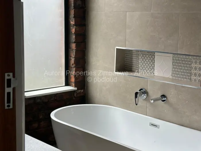 Flat/Apartment to Rent in Greendale, Harare