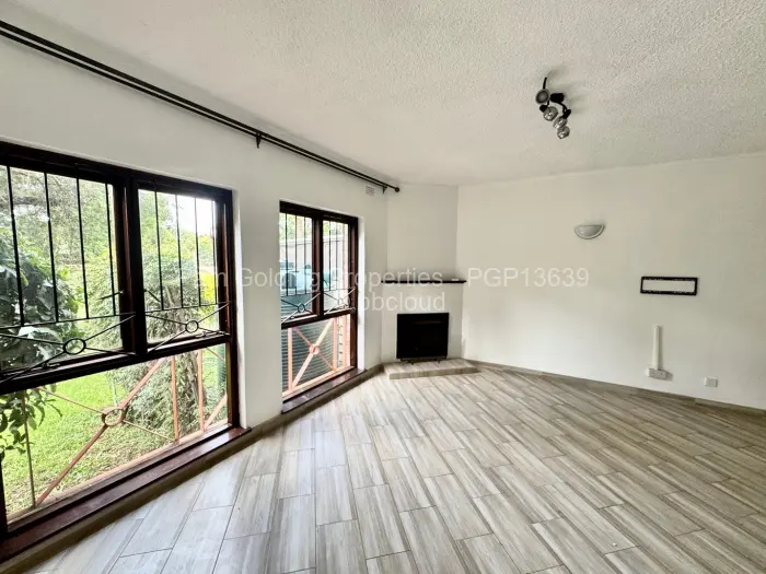 Townhouse/Cluster to Rent in Newlands, Harare