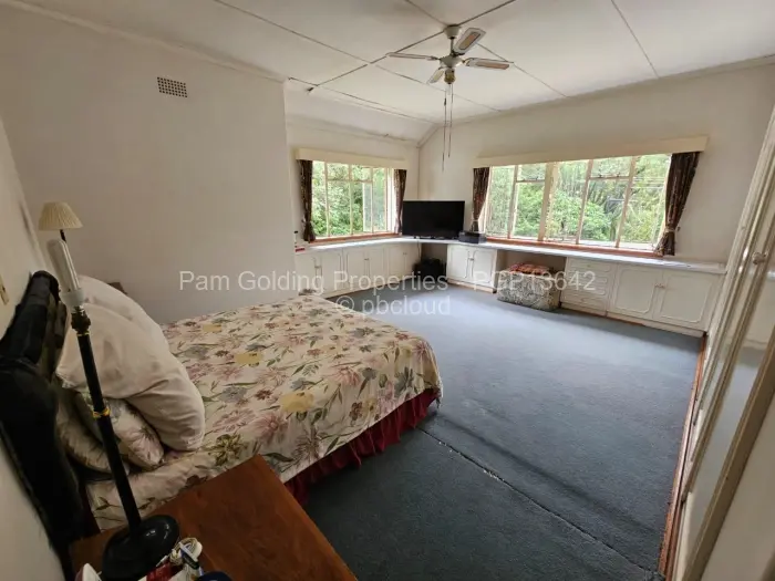 4 Bedroom House for Sale in Hillside Byo, Bulawayo