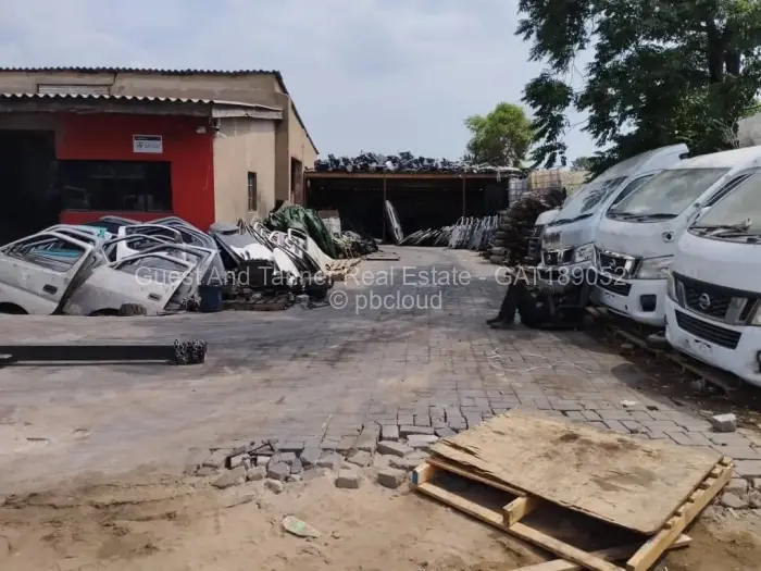 Retail/Shop for Sale in Chitungwiza, Chitungwiza