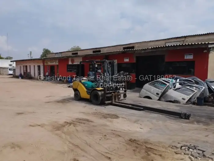 Retail/Shop for Sale in Chitungwiza, Chitungwiza