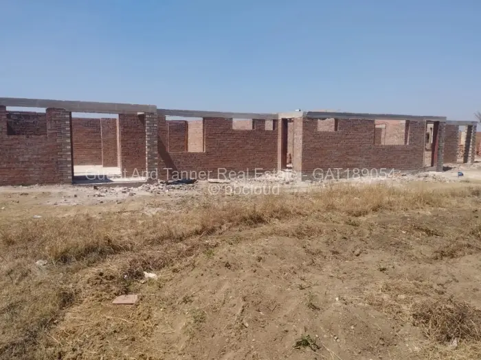 5 Bedroom House for Sale in Sandton Park, Harare