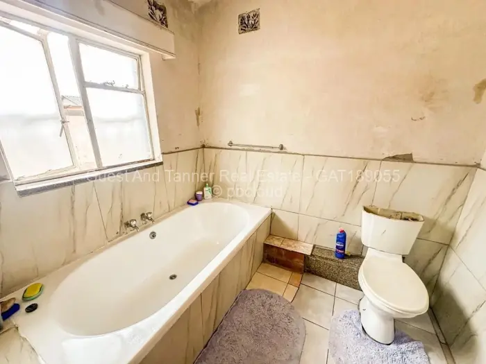 4 Bedroom House for Sale in Chadcombe, Harare