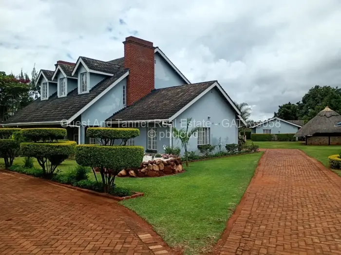 4 Bedroom House for Sale in Helensvale, Harare