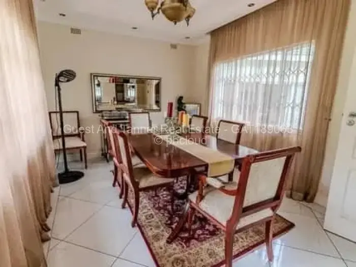 5 Bedroom House for Sale in Alexandra Park, Harare