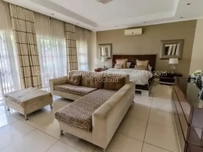 Townhouse/Cluster for Sale in Greendale, Harare