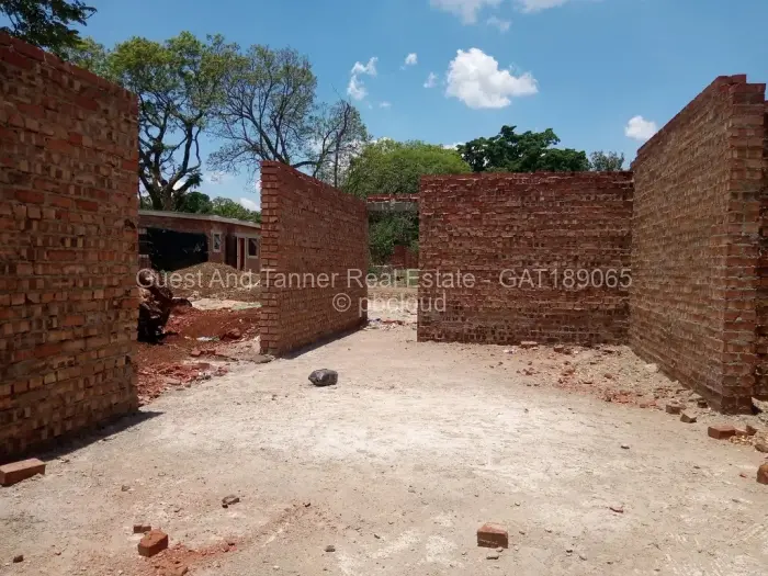 Townhouse/Cluster for Sale in Greendale, Harare