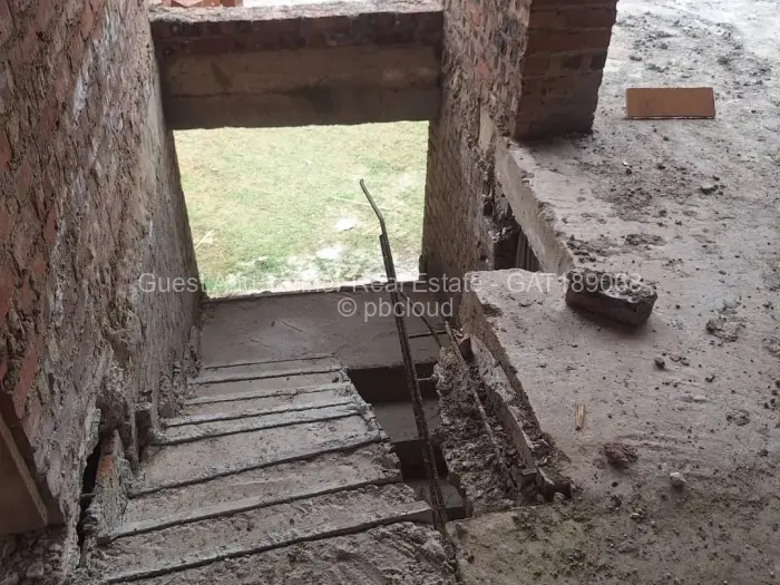 5 Bedroom House for Sale in Greendale, Harare