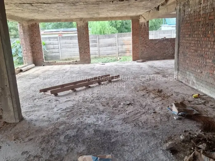 5 Bedroom House for Sale in Greendale, Harare