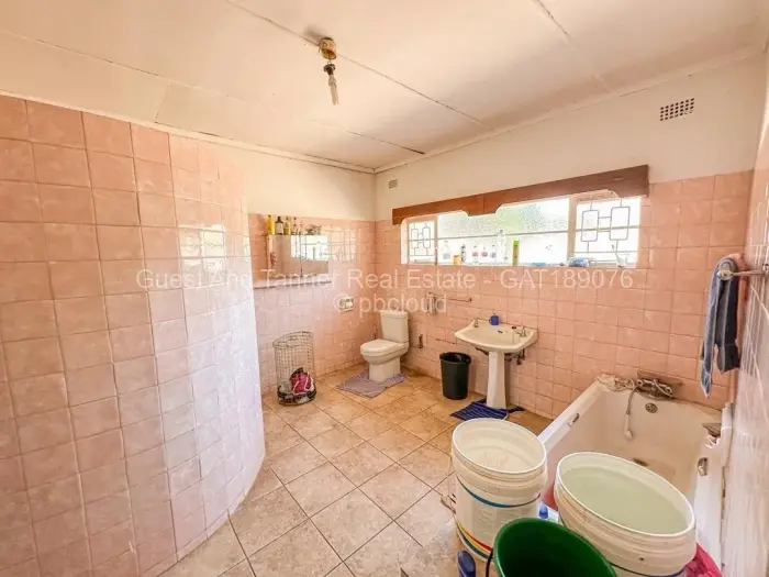 4 Bedroom House for Sale in Borrowdale, Harare