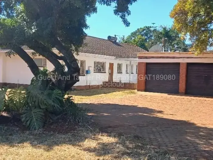 4 Bedroom House for Sale in Borrowdale, Harare