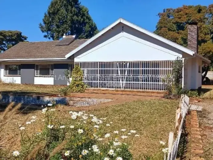 4 Bedroom House for Sale in Borrowdale, Harare