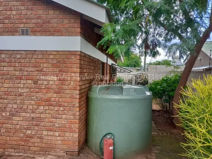 4 Bedroom House for Sale in Victoria Falls, Victoria Falls