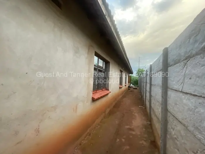 4 Bedroom House for Sale in Granary Park, Harare