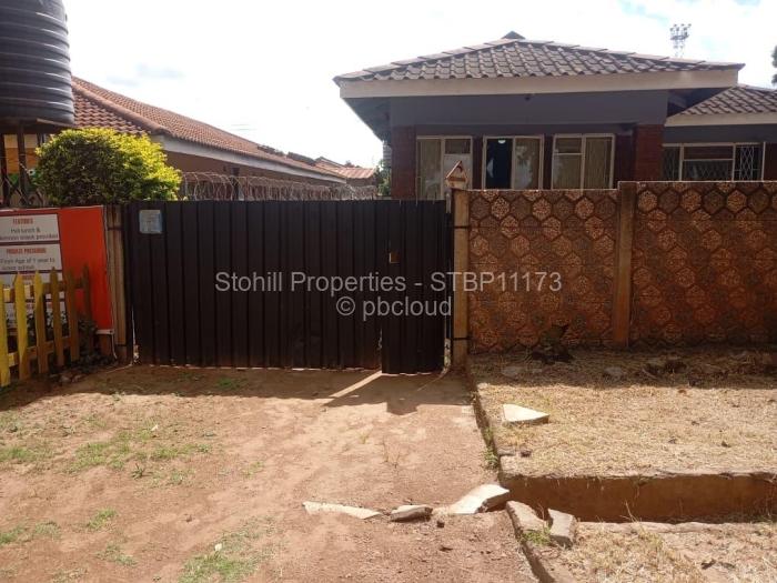 4 Bedroom House to Rent in Dzivarasekwa, Harare