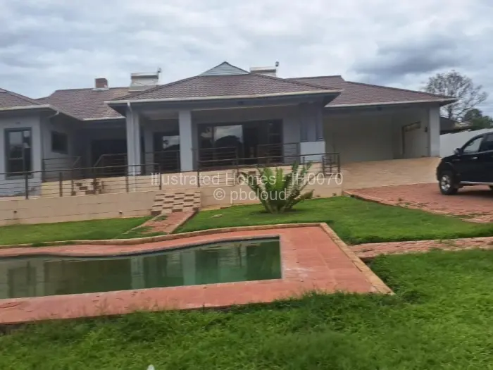 6 Bedroom House to Rent in Quinnington, Harare