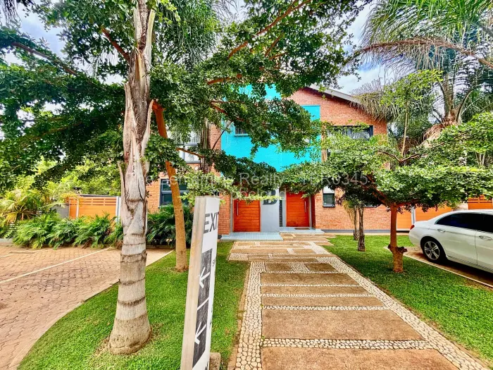 Townhouse/Cluster to Rent in Greendale