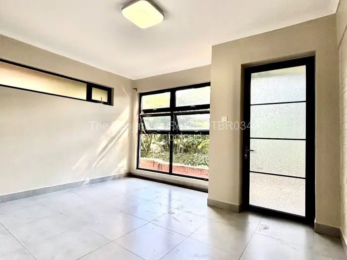 Townhouse/Cluster to Rent in Greendale