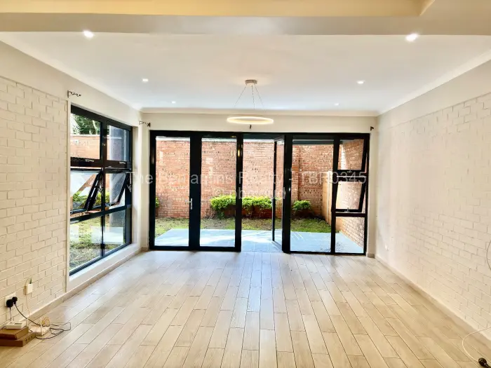 Townhouse/Cluster to Rent in Greendale