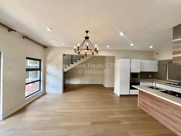 Townhouse/Cluster to Rent in Avondale, Harare