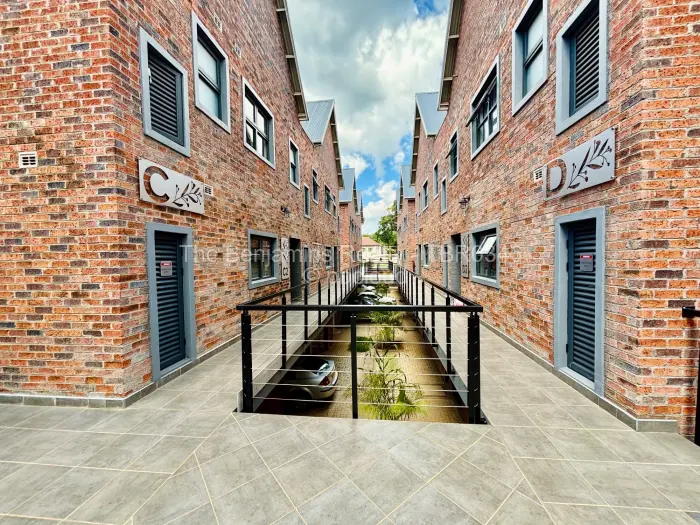 Townhouse/Cluster to Rent in Avondale, Harare