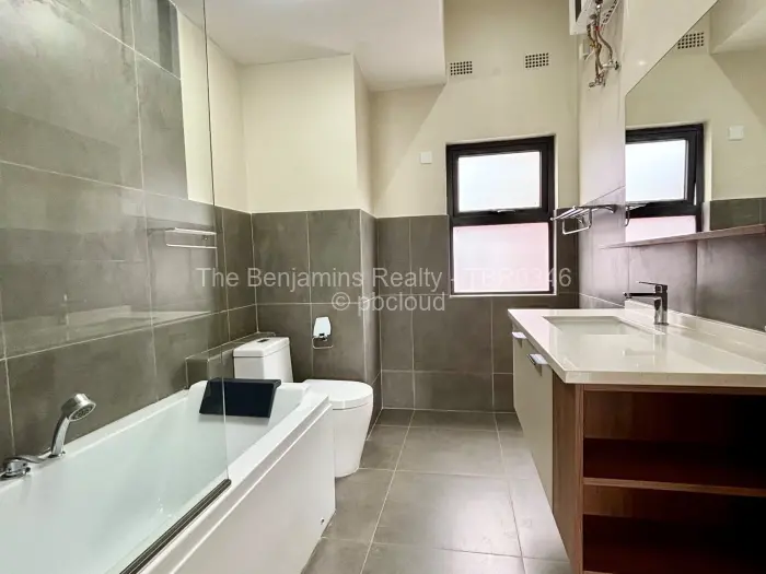 Townhouse/Cluster to Rent in Avondale, Harare