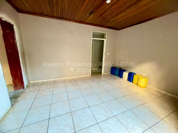 5 Bedroom House for Sale in Marlborough, Harare