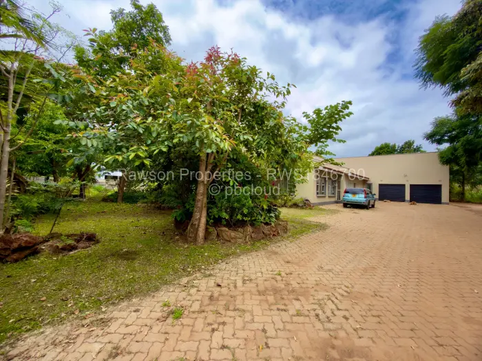 5 Bedroom House for Sale in Marlborough, Harare