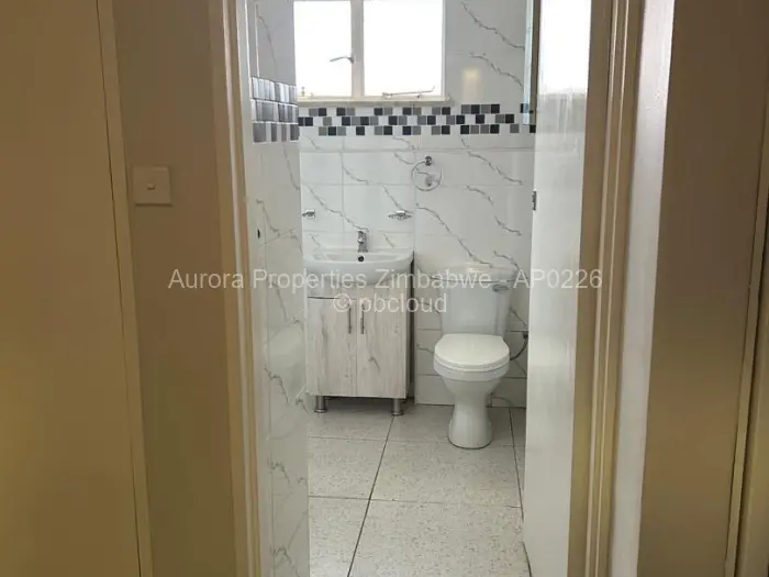 Flat/Apartment to Rent in Avondale