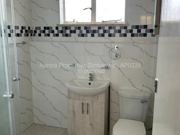 Flat/Apartment to Rent in Avondale