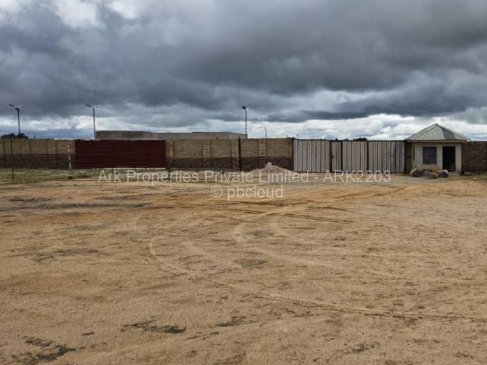 Industrial Stand to Rent in Damofalls, Damofalls