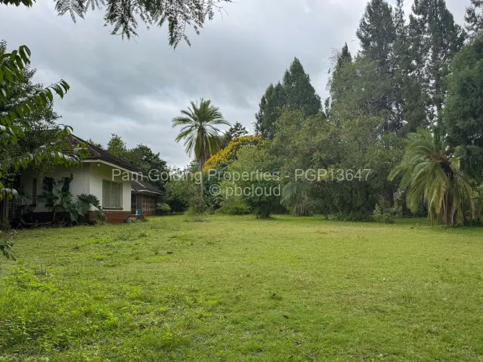 5 Bedroom House for Sale in Mandara, Harare