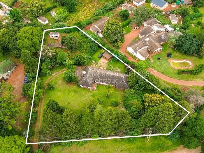 5 Bedroom House for Sale in Mandara, Harare