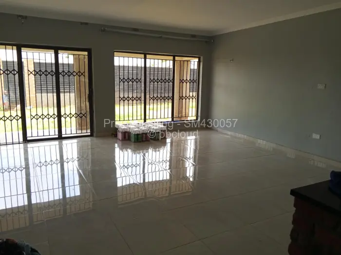 6 Bedroom House for Sale in Fairview, Harare