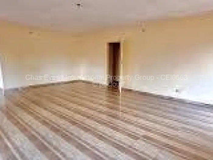 3 Bedroom House to Rent in Mahatshula, Bulawayo