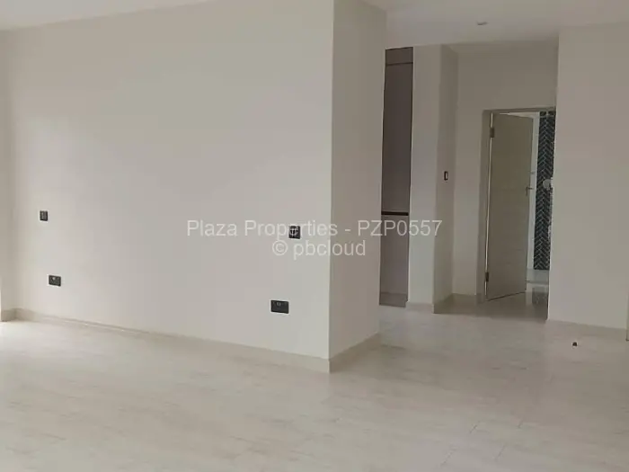 5 Bedroom House to Rent in Borrowdale, Harare