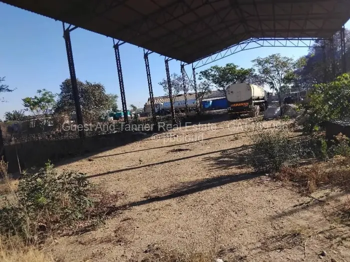 Industrial Stand for Sale in Chitungwiza, Chitungwiza
