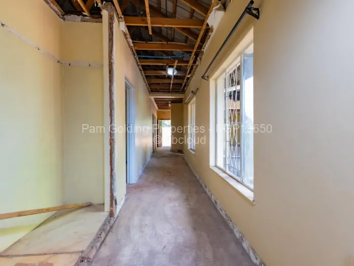 3 Bedroom House for Sale in Borrowdale, Harare